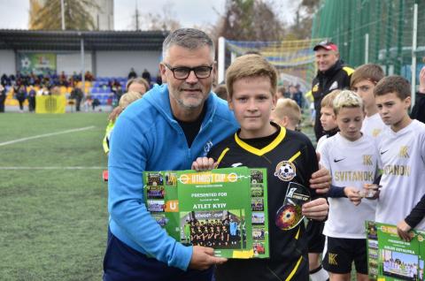 Ukraine: A module on child protection in football is included in training programs for coaches